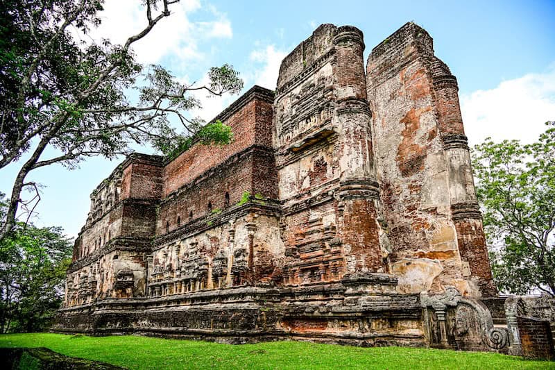 Polonnaruwa-The-Lankatikala